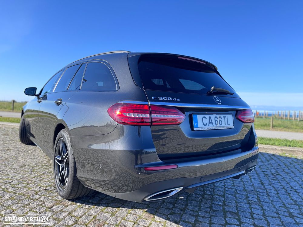 Mercedes-Benz E 300 de AMG Line - 3