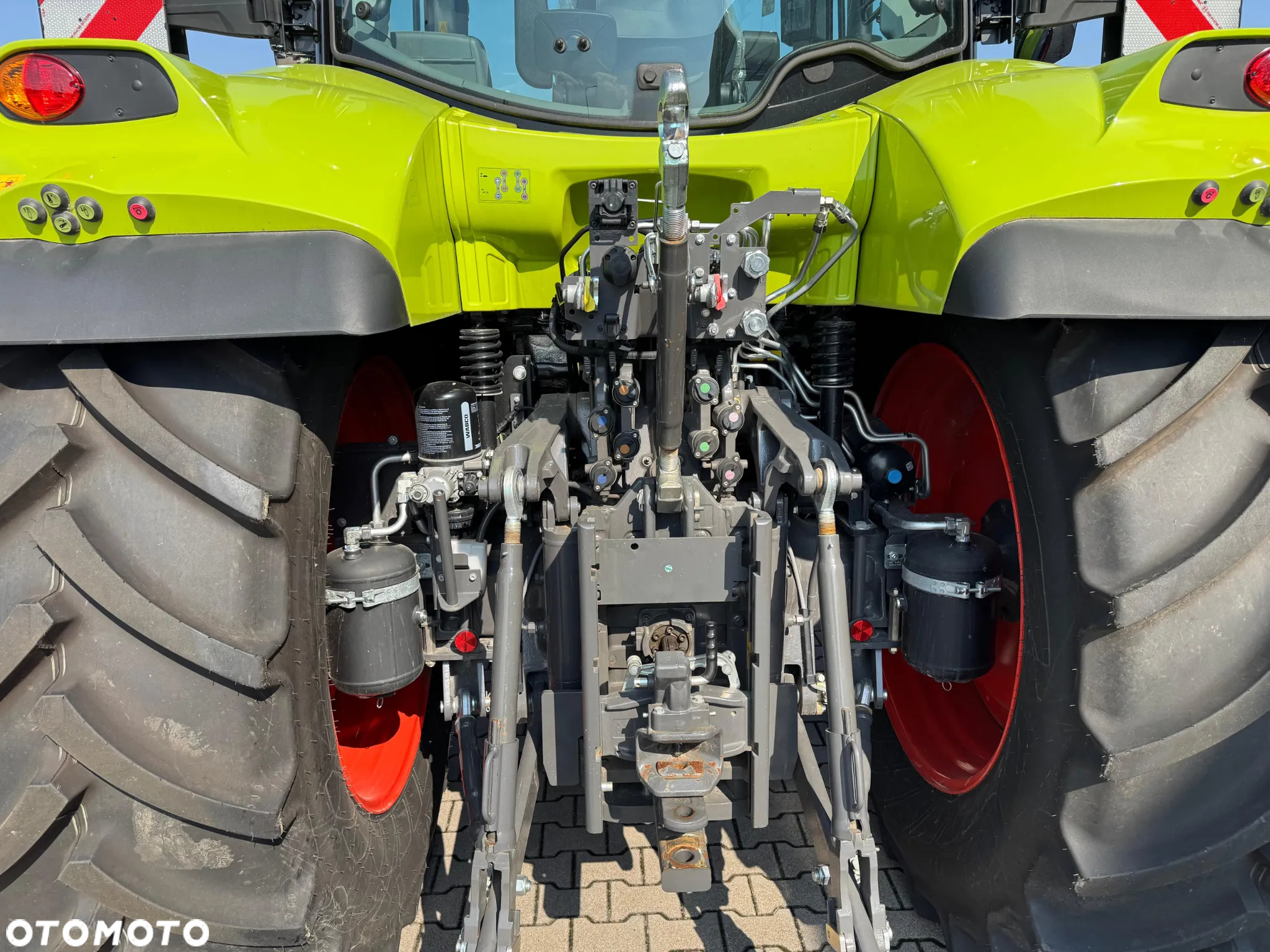 Claas ARION 630 HEXA Stage V - 7