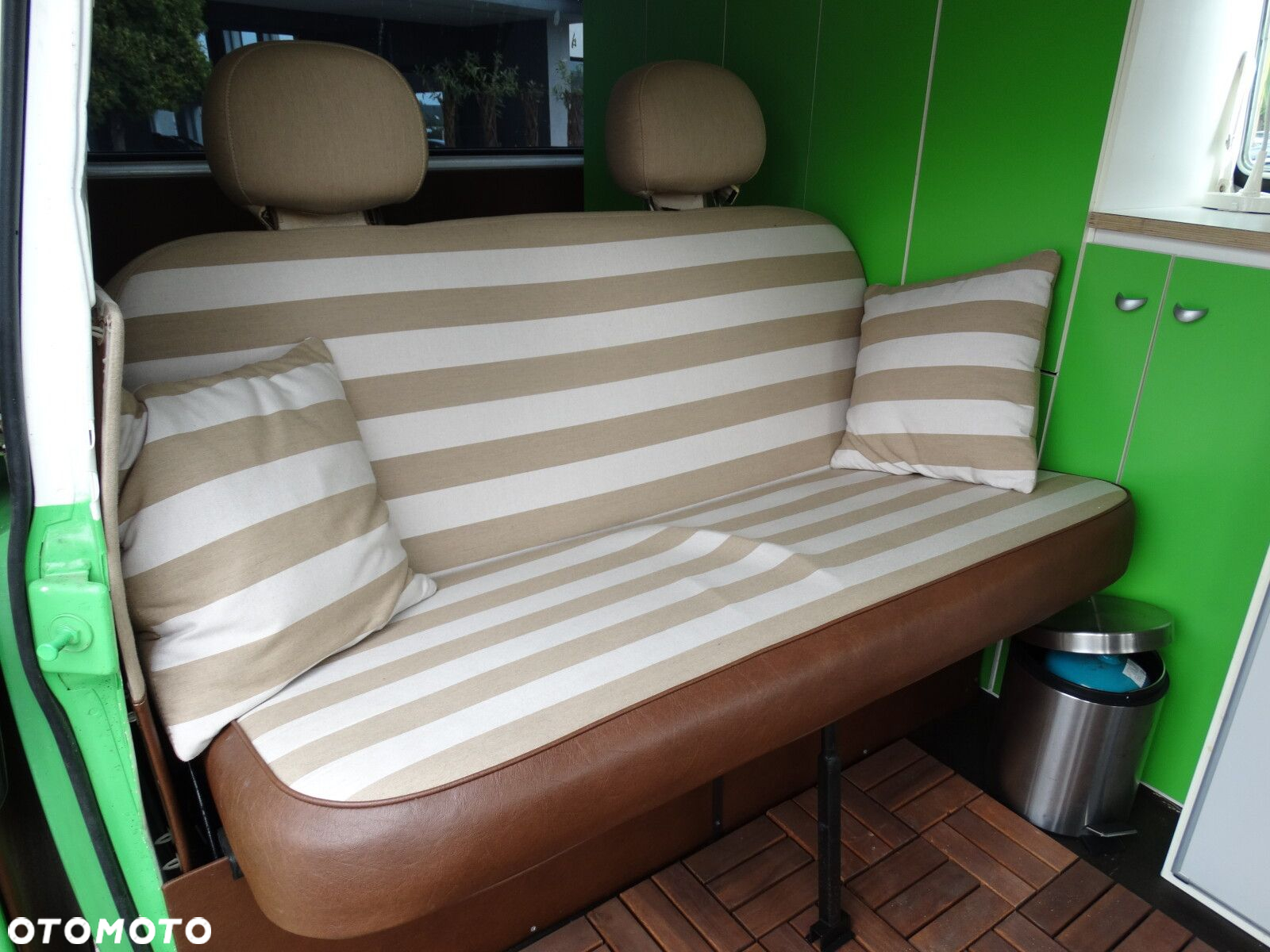 Volkswagen Transporter - 24