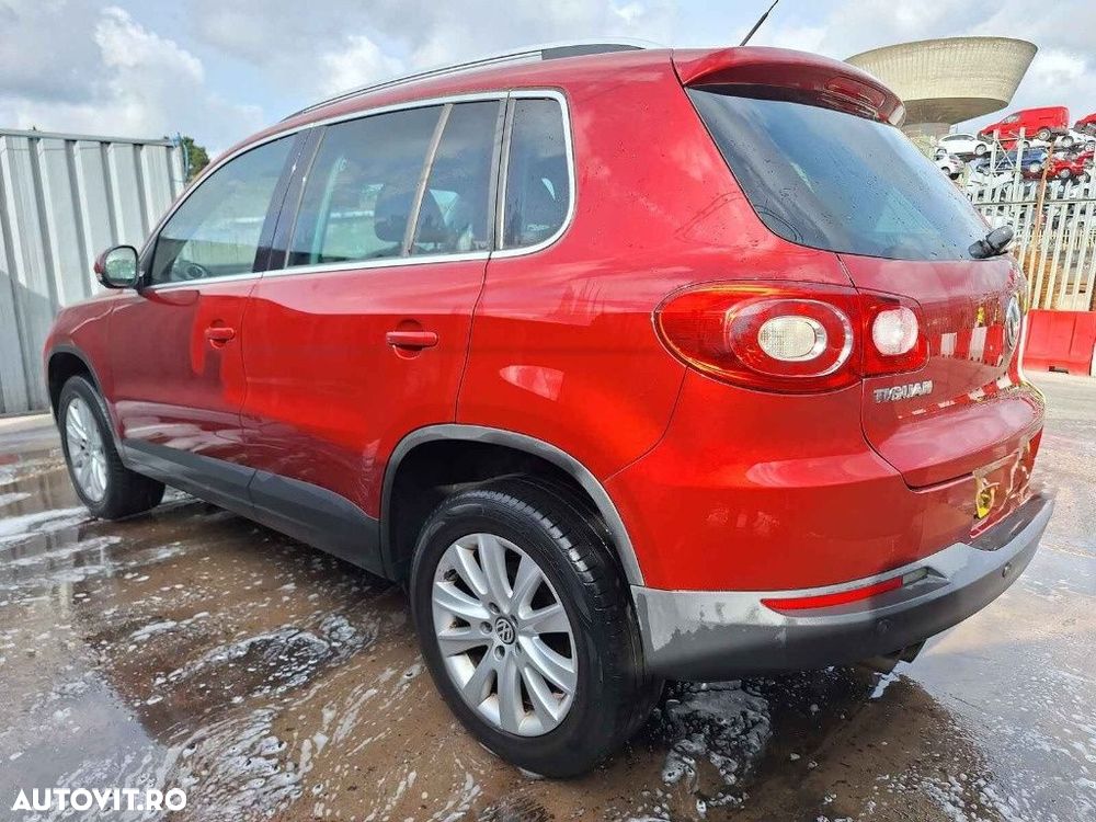 Punte spate Volkswagen Tiguan 5N 2009 SUV 2.0 TDI - 3