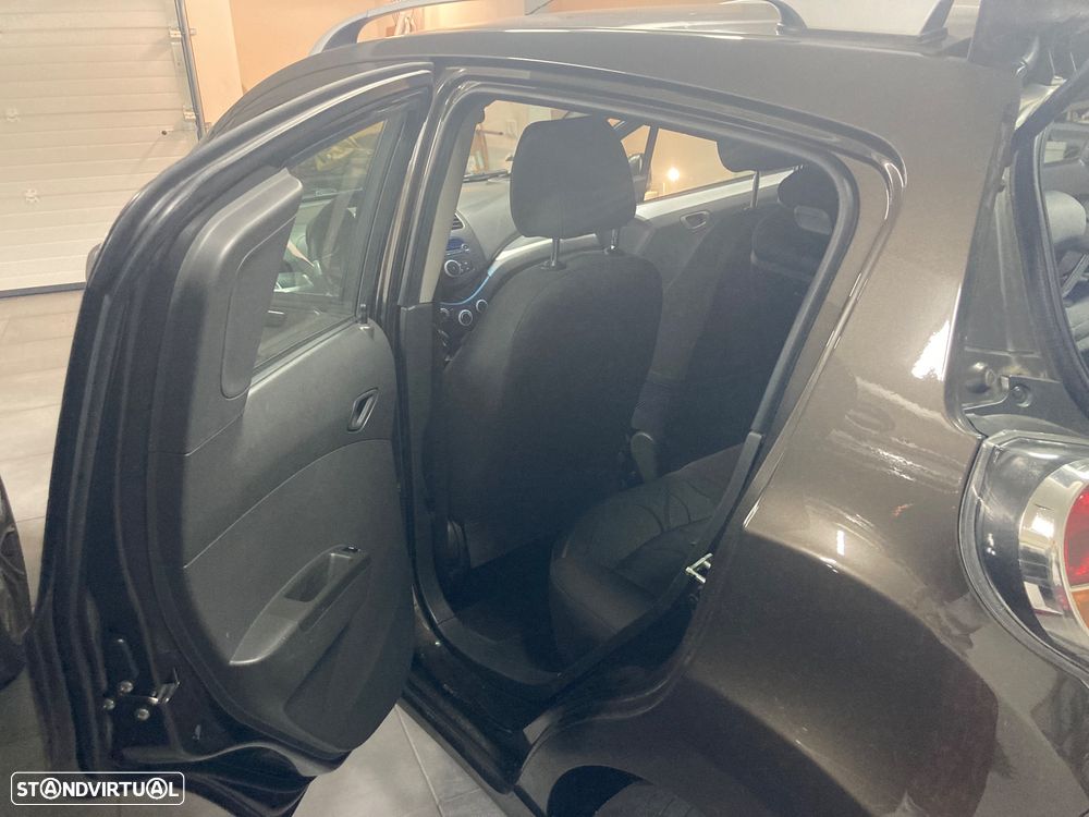 Chevrolet Spark 1.2 LT - 8