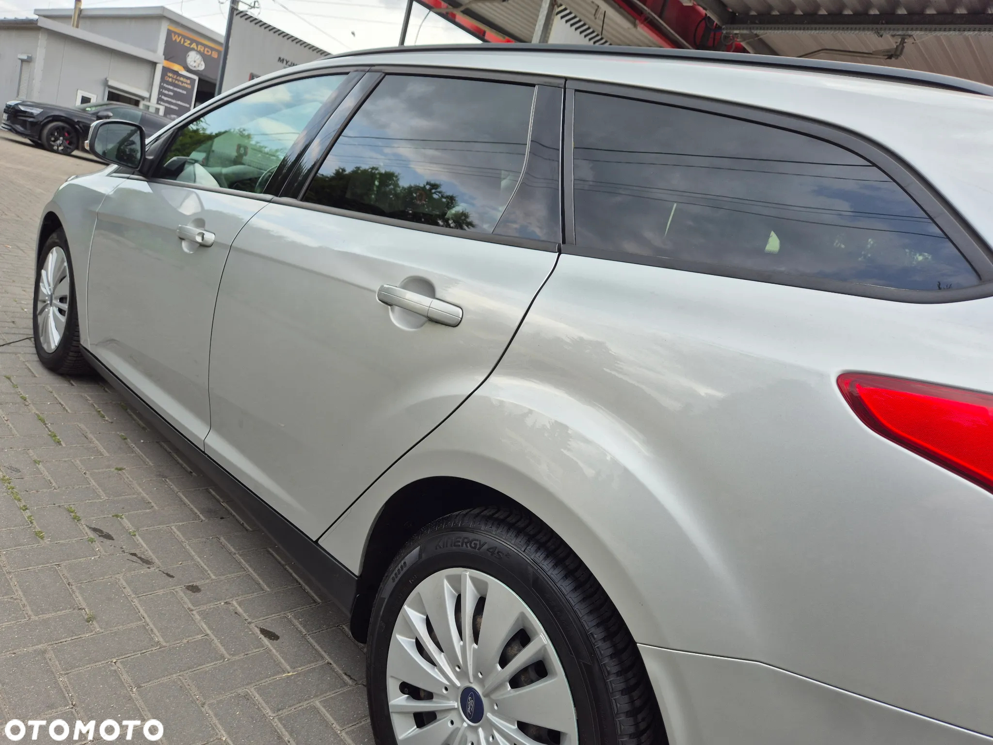 Ford Focus Turnier 1.0 EcoBoost Start-Stopp-System TITANIUM STYLE - 20