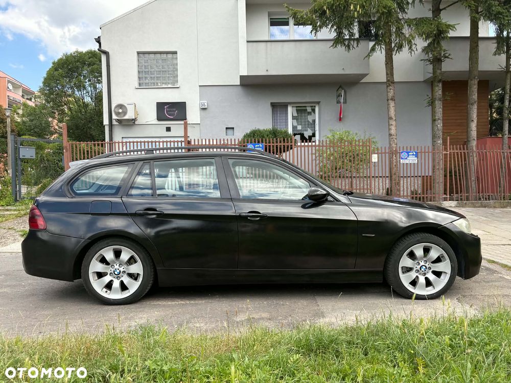 BMW Seria 3 318i - 7
