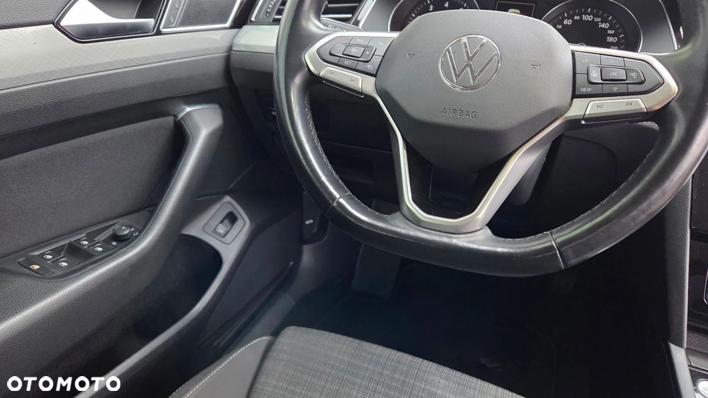 Volkswagen Passat 1.5 TSI EVO Business - 16