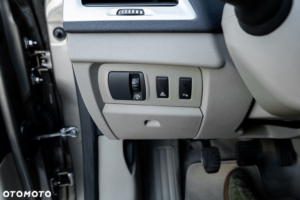 Renault Megane TCe 180 Luxe - 29