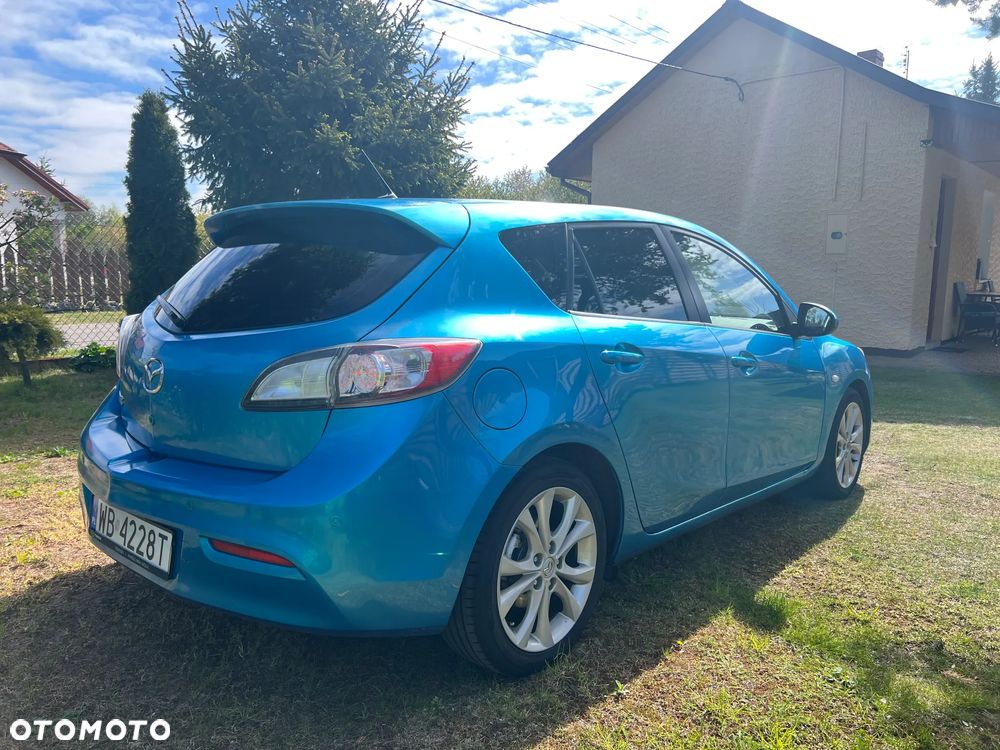 Mazda 3 - 4