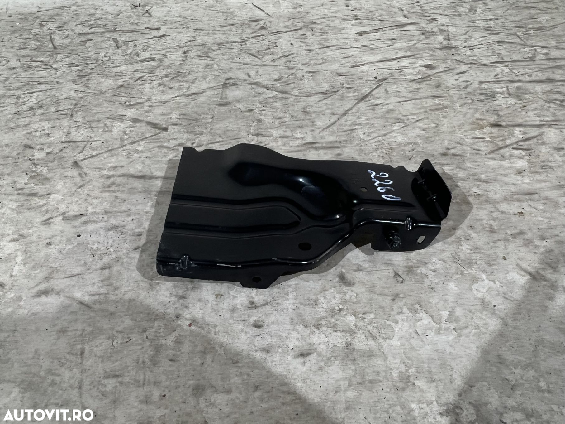 Suport trager partea stanga, Dacia Duster, 2017, 2018, 2019, 2020, 2021, 625125526R. - 4
