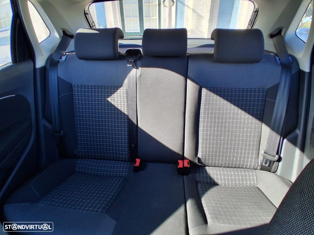 VW Polo 1.0 Trendline - 17