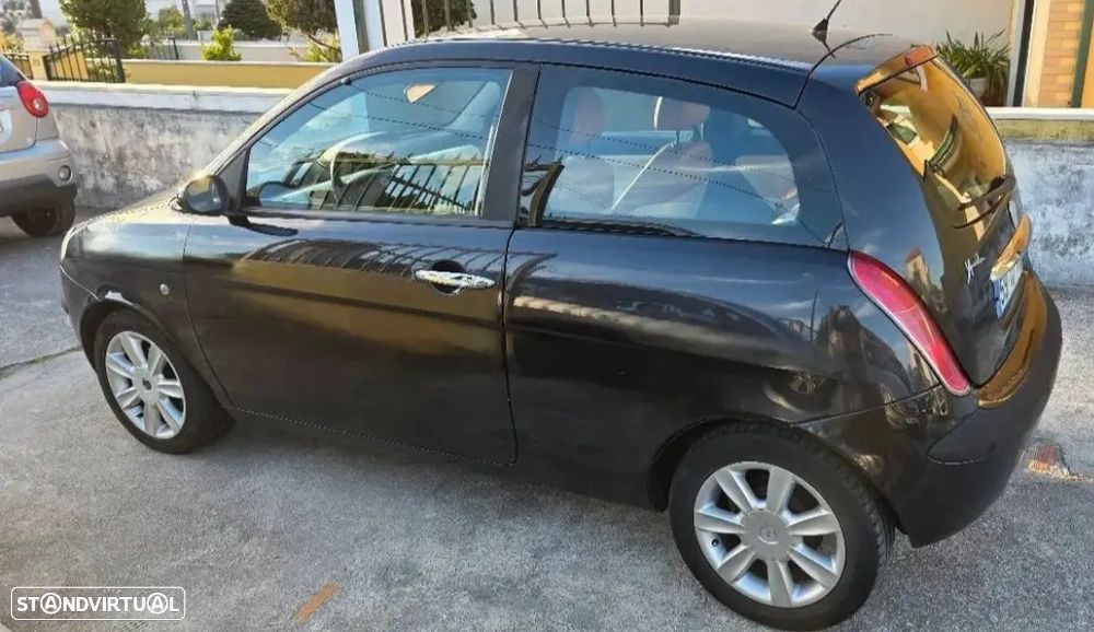 Lancia Ypsilon 1.4 16V Platino 4 - 1
