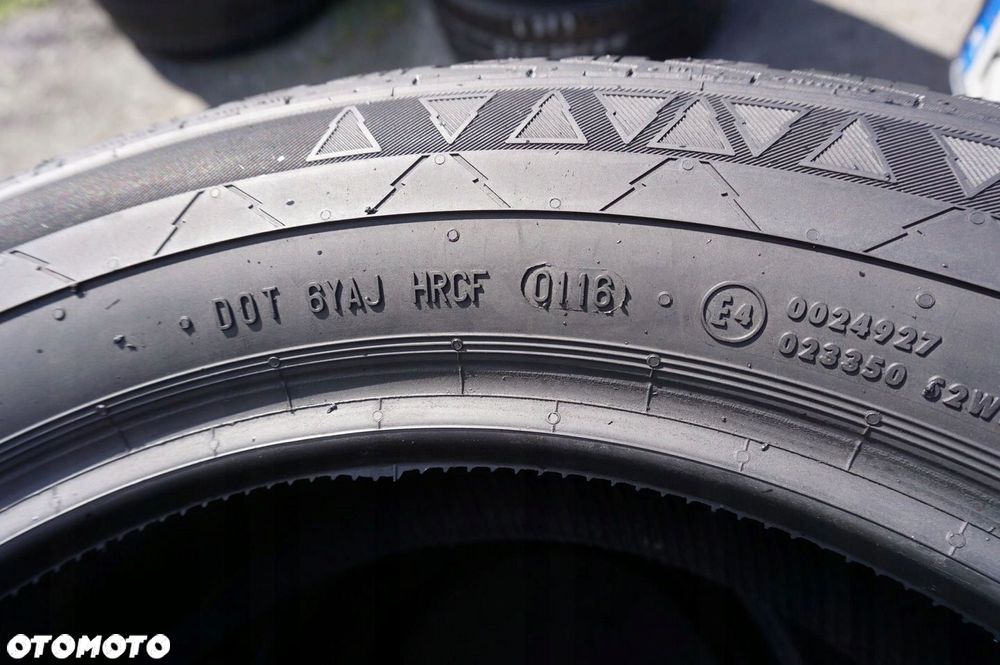 4x Continental VancoWinter 2 225/55R17C 109T Z267 - 12