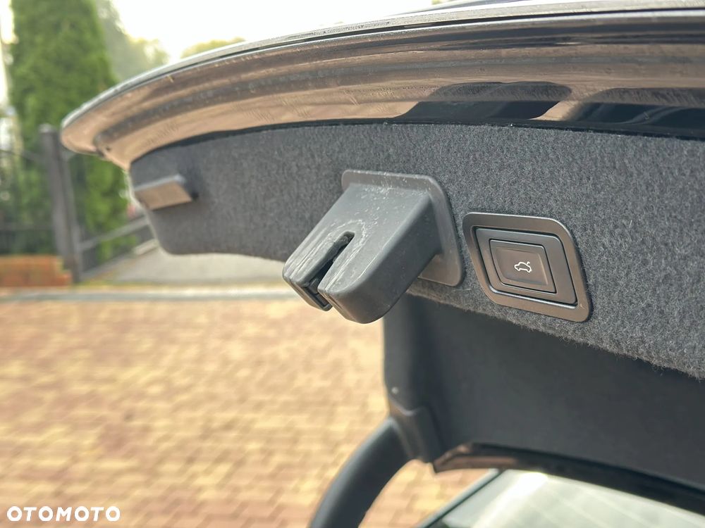 Audi A6 - 24
