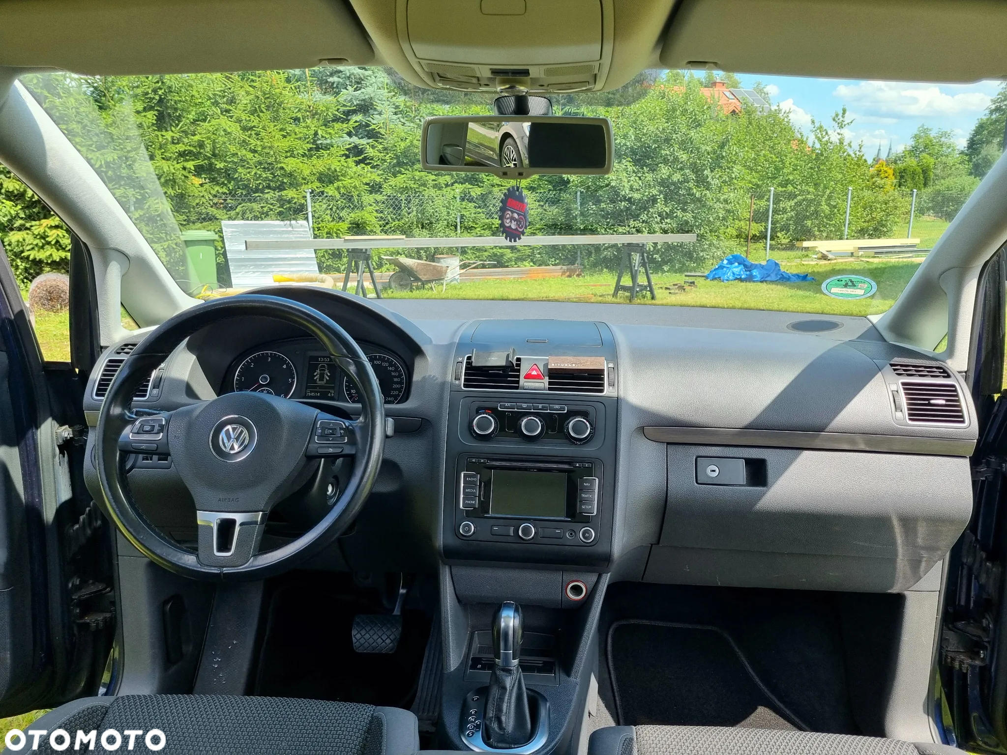 Volkswagen Touran 2.0 TDI DPF Highline DSG - 14