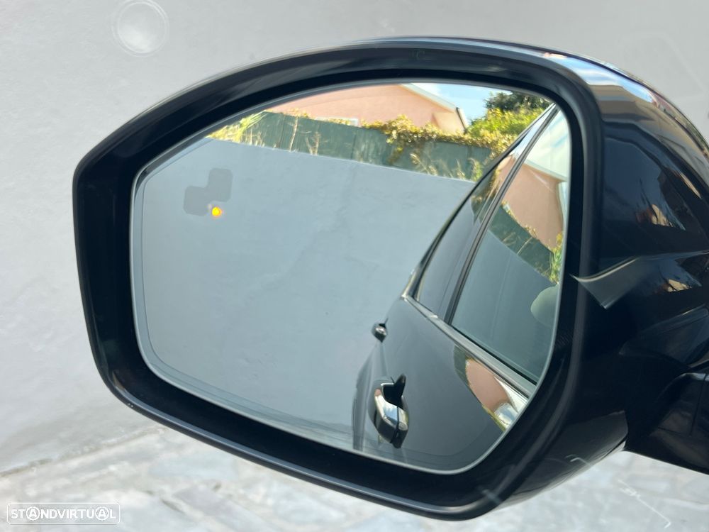 Land Rover Discovery Sport 2.0 eD4 R-Dynamic 7L - 38