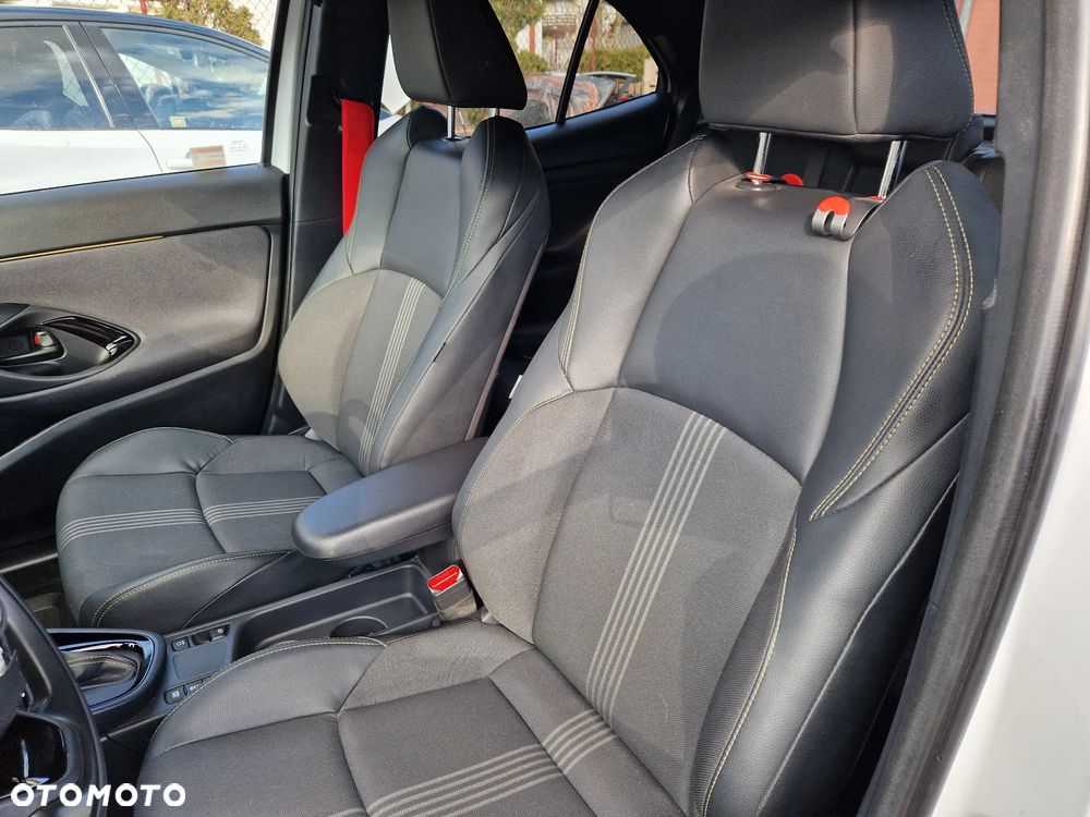 Toyota Yaris Cross Hybrid 1.5 Premiere Edition - 15