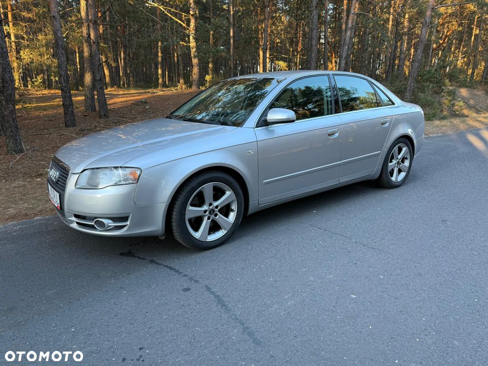 Audi A4 Limousine 1.8 T quattro - 2