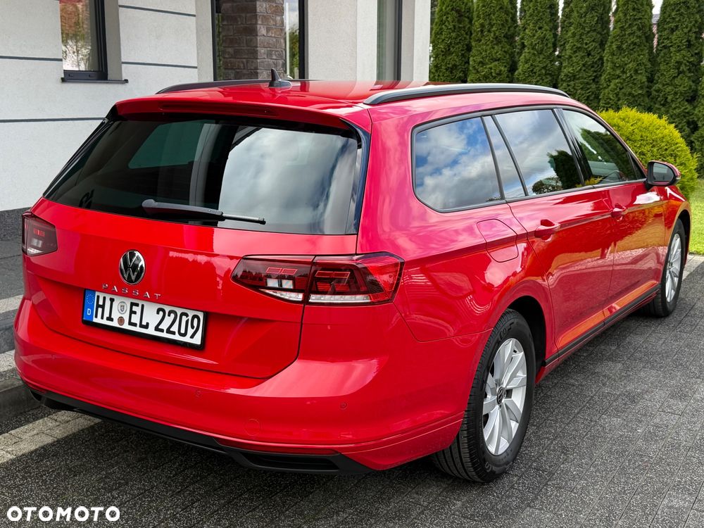 Volkswagen Passat 2.0 TDI SCR DSG Business - 17