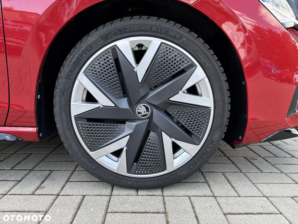 Skoda Superb 2.0 TSI Sportline DSG - 13