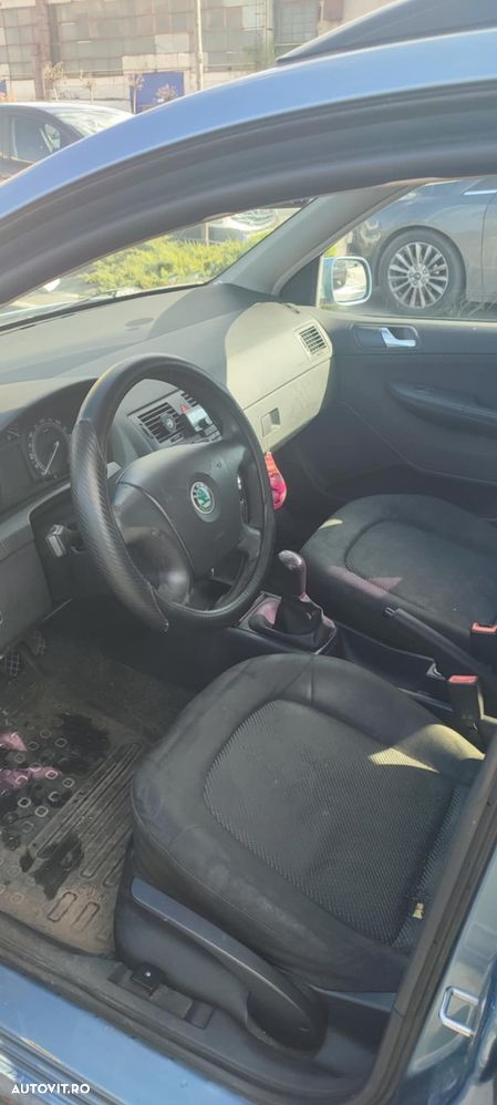 Skoda Fabia - 3