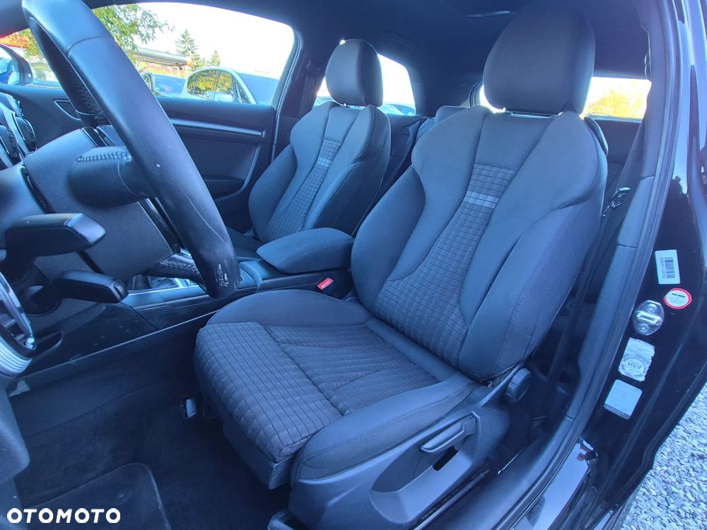 Audi A3 3-drzwiowe 1.4 TFSI S line Sportpaket - 25
