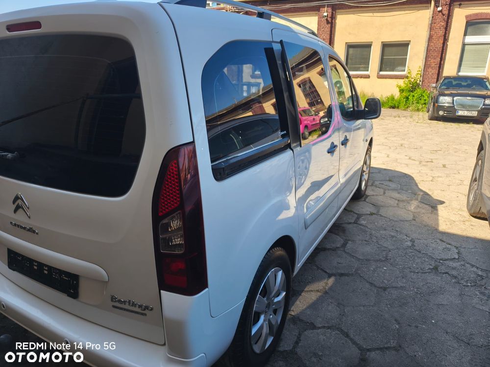 Citroën Berlingo Multispace BlueHDi 120 S&S SHINE - 11