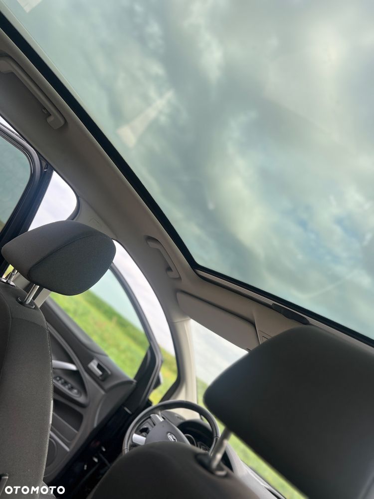 Ford Kuga 2.0 TDCi 2x4 Champions Edition - 28