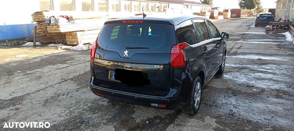 Peugeot 5008 1.6 VTI Confort Pack - 3