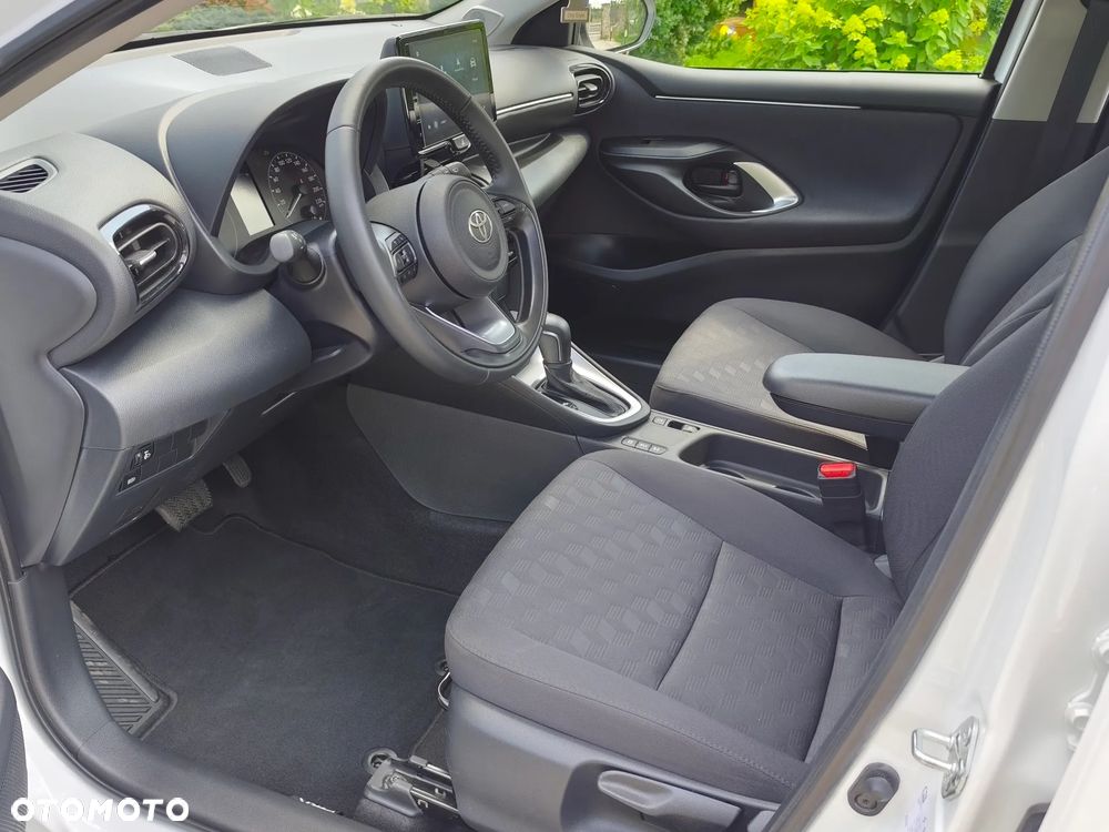 Toyota Yaris 116 1.5 VVT-i Comfort - 21