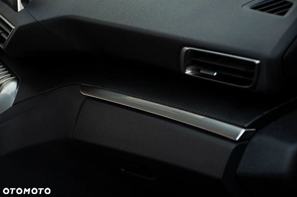 Peugeot 3008 1.2 PureTech GPF Allure S&S EAT8 - 36