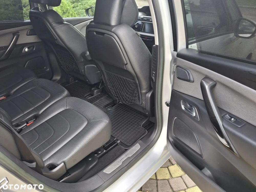 Citroën C4 Picasso 1.6 e-HDi Exclusive ETG6 - 18