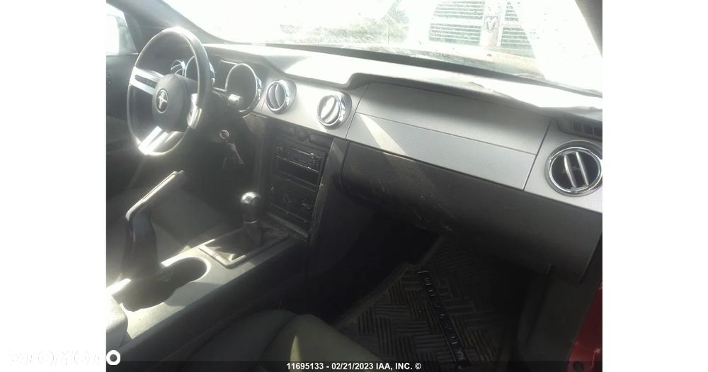 Ford Mustang 4.0 V6 - 24