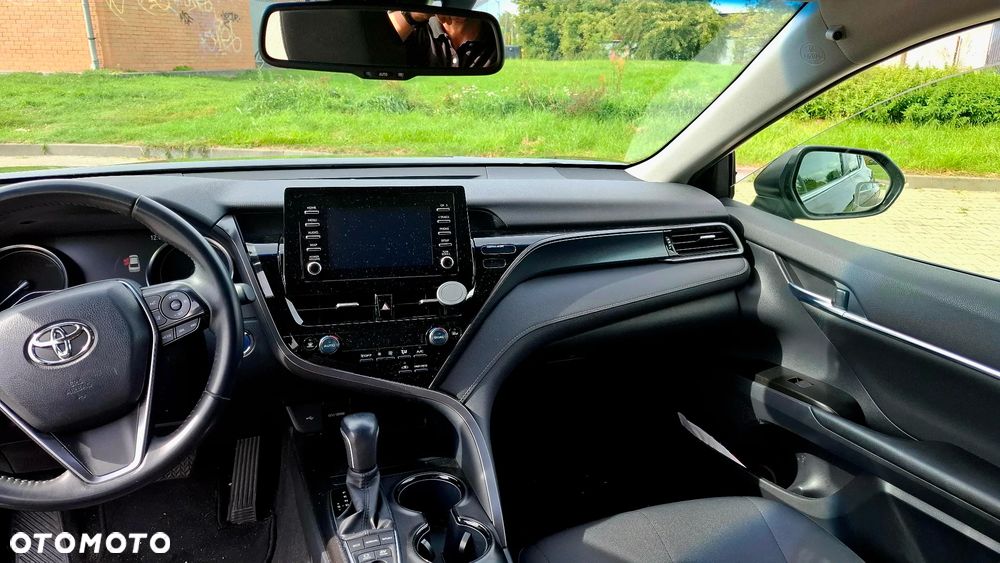 Toyota Camry 2.5 Hybrid Comfort CVT - 9
