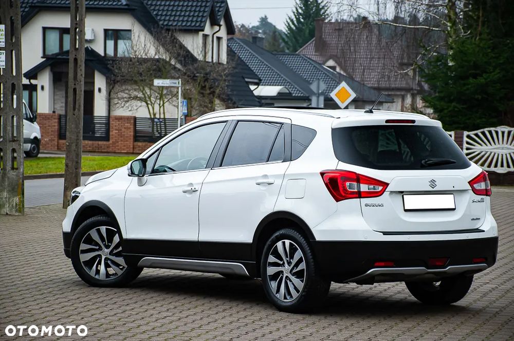 Suzuki SX4 S-Cross 1.6 DDiS TCSS 4x4 Comfort+ - 15