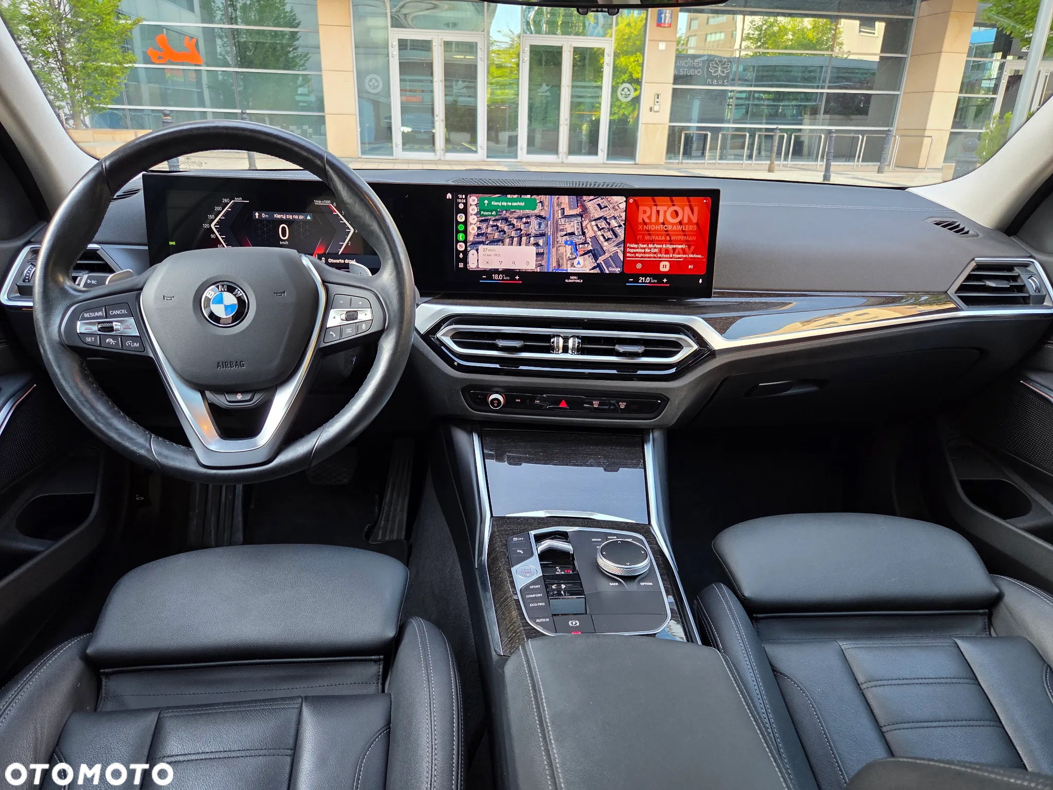 BMW Seria 3 320d xDrive Luxury Line sport - 13