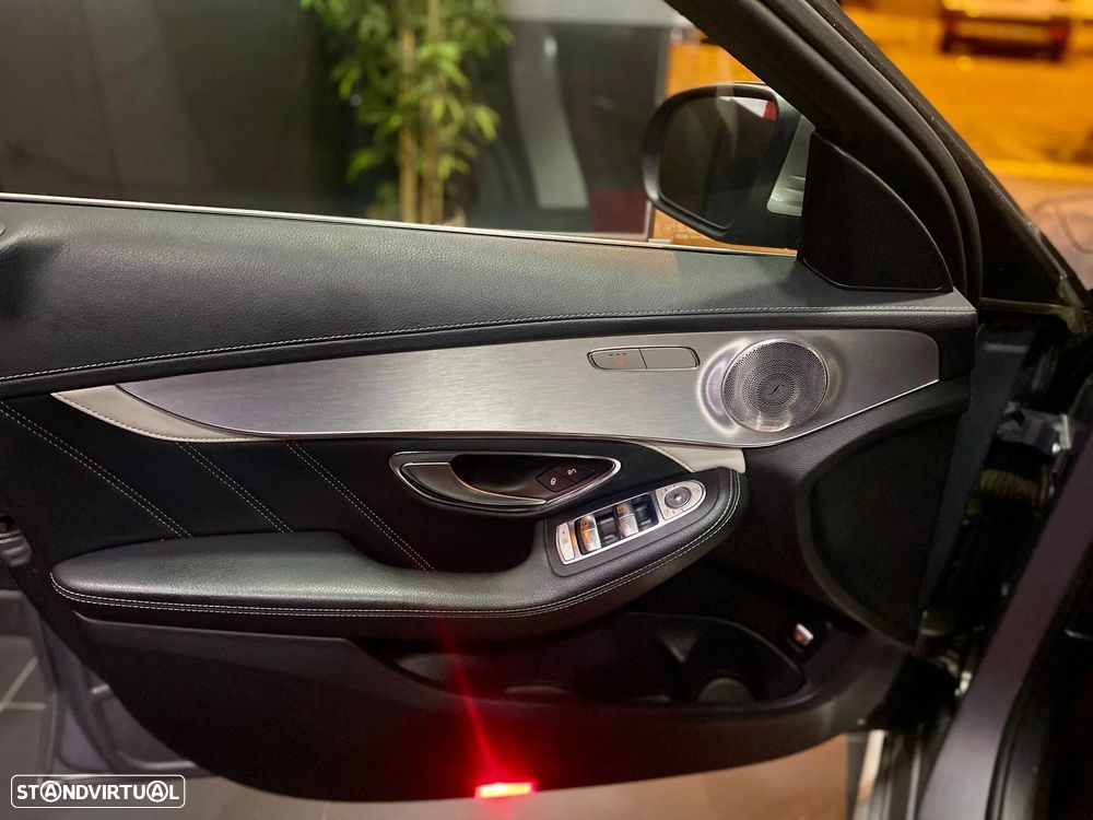 Mercedes-Benz C 63 AMG S - 10