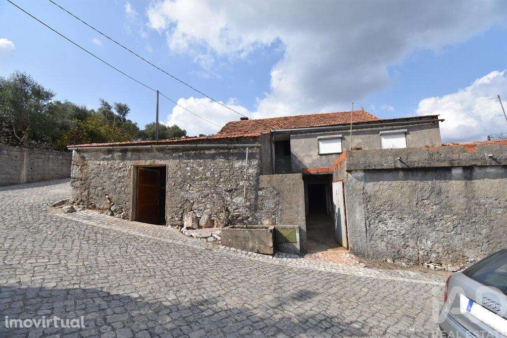 Casa de aldeia T3 em Alvorge de 347,00 m2 - Grande imagem: 2/30