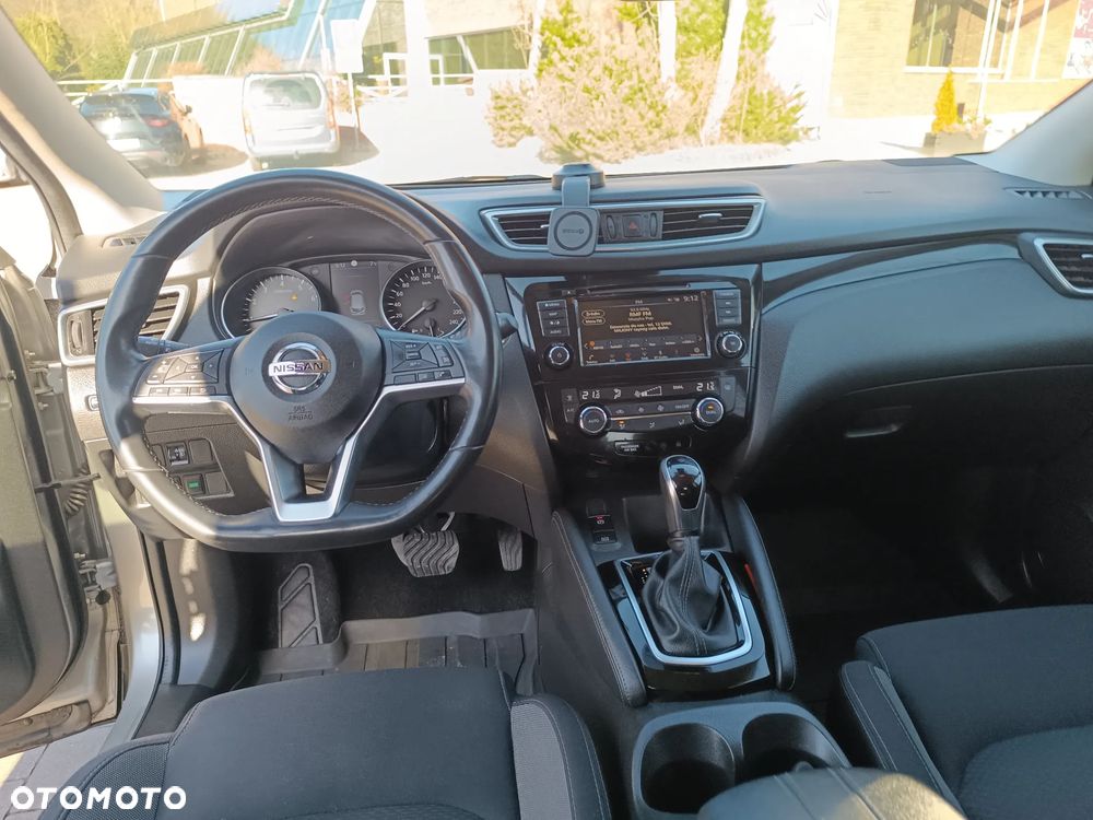 Nissan Qashqai 1.3 DIG-T DCT ZAMA - 7