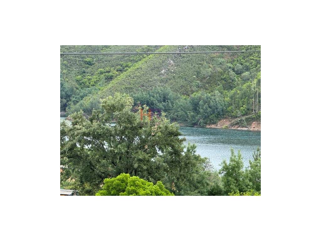 Moradia geminada nova em Águas Belas, Ferreira do Zêzere, com 3 qua... - Grande imagem: 3/60