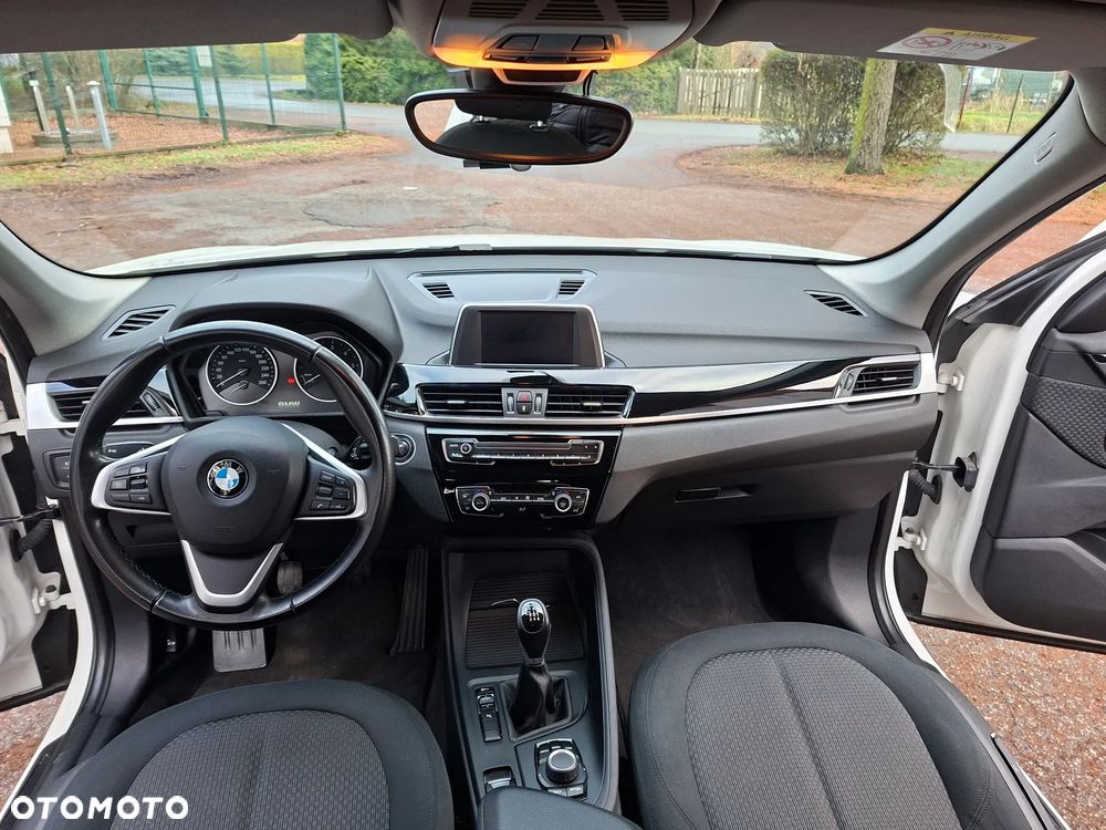 BMW X1 sDrive18d Advantage - 15