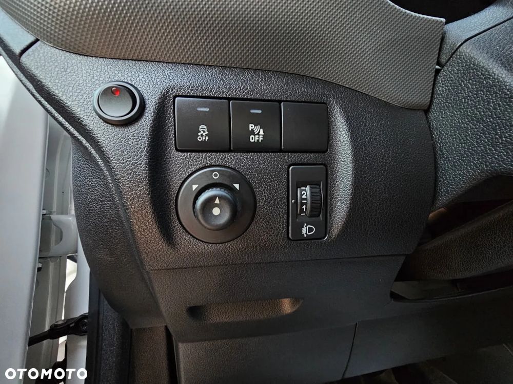 Peugeot Partner - 10