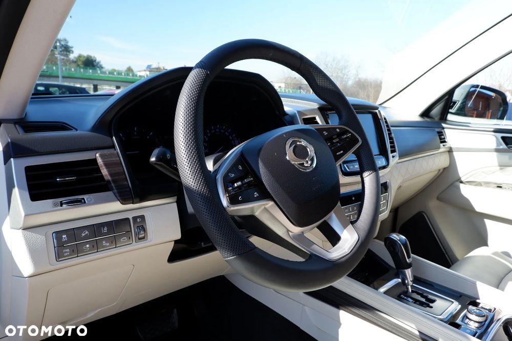 SsangYong/KGM Rexton 2.2 e-XDi 220 4WD Sapphire - 24