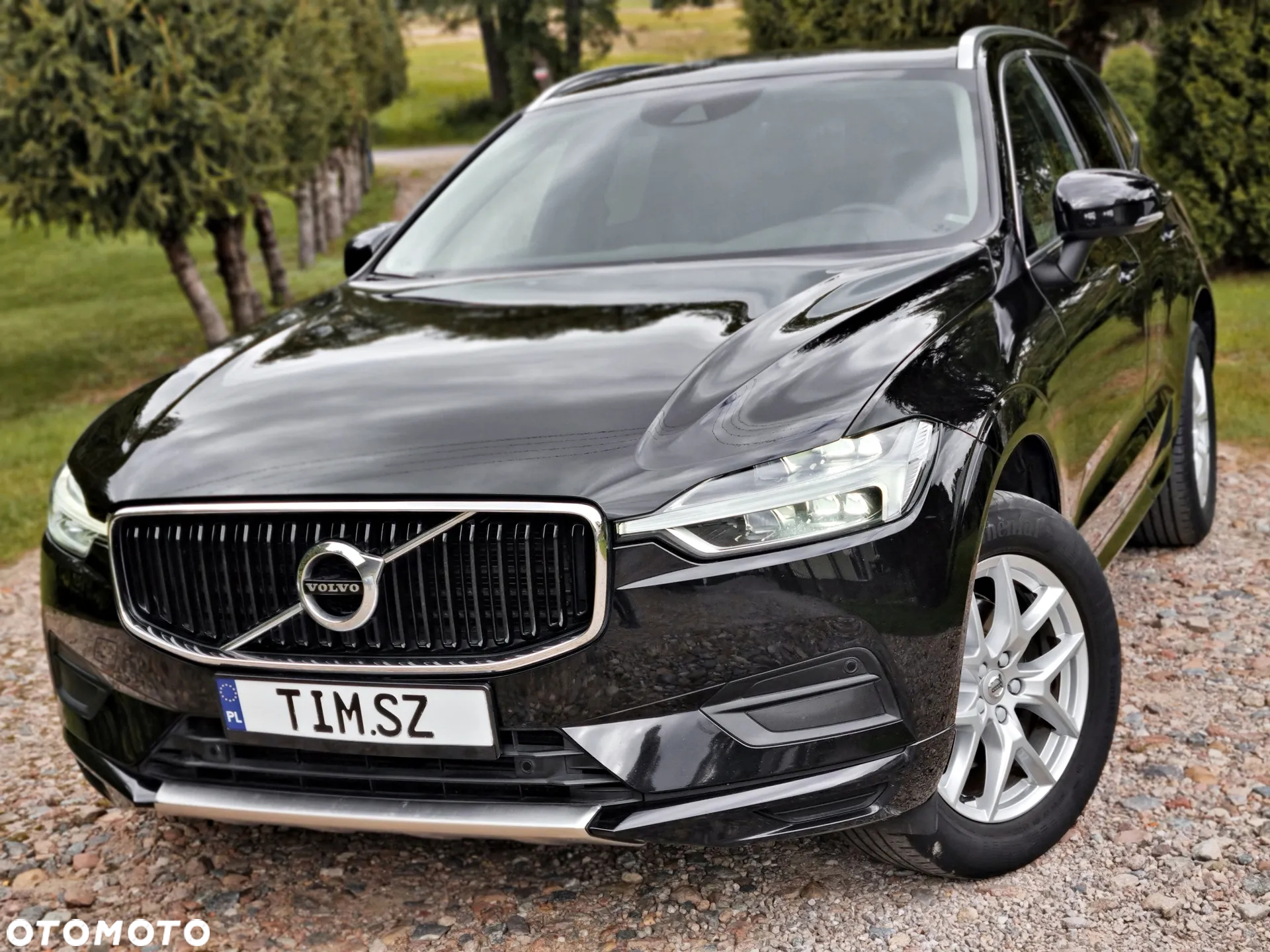 Volvo XC 60 D3 Momentum Pro - 2
