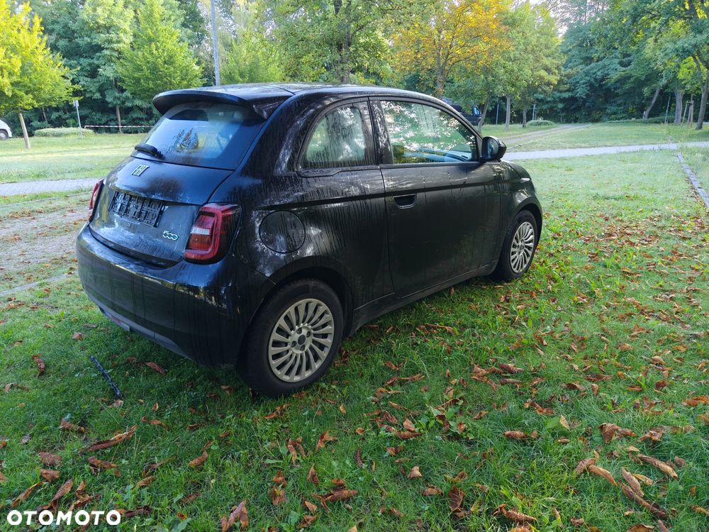 Fiat 500 23.8kWh Action - 15