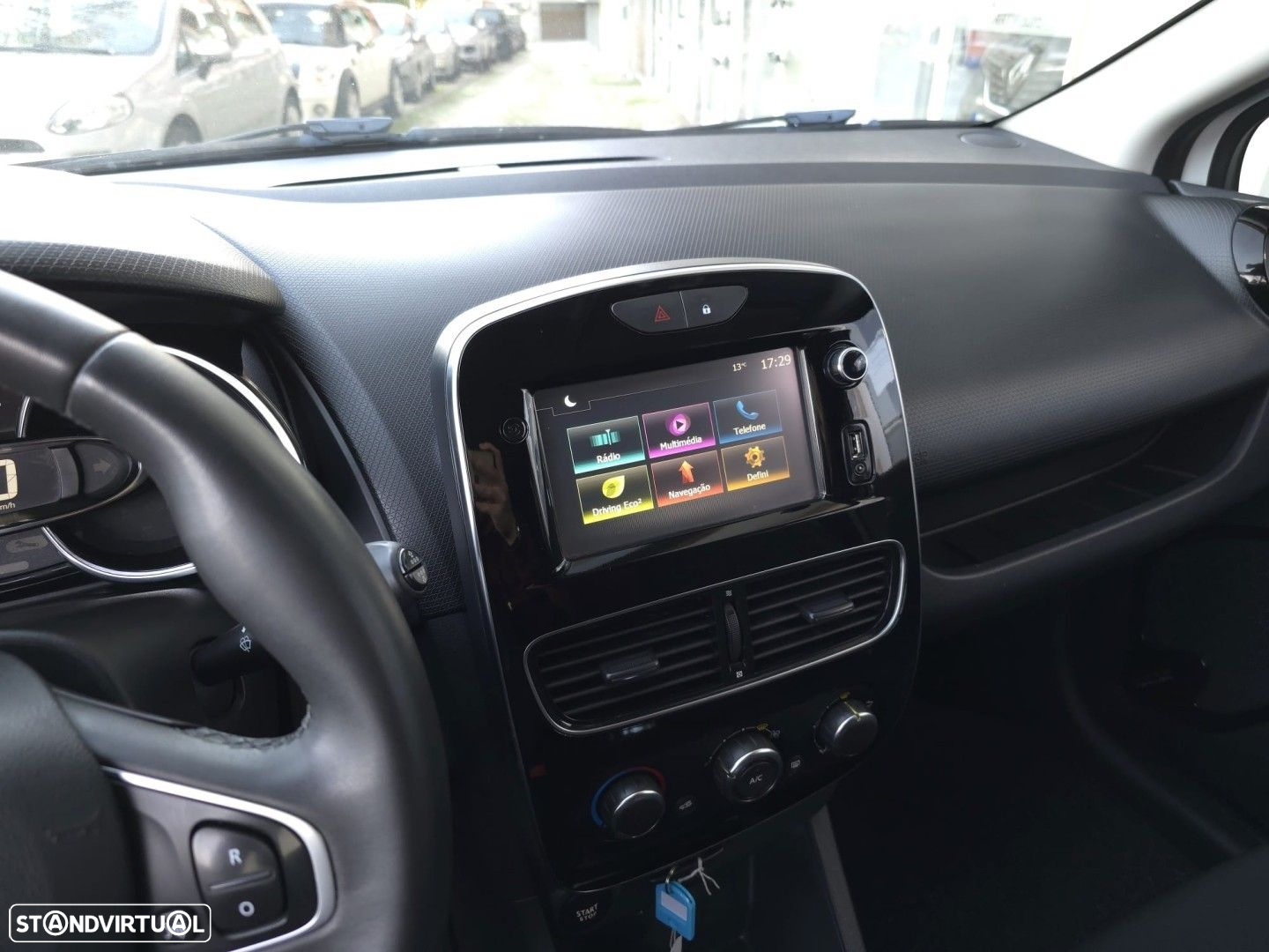 Renault Clio Sport Tourer 1.5 dCi Limited - 17