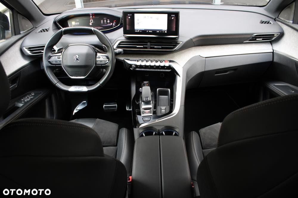 Peugeot 5008 - 9