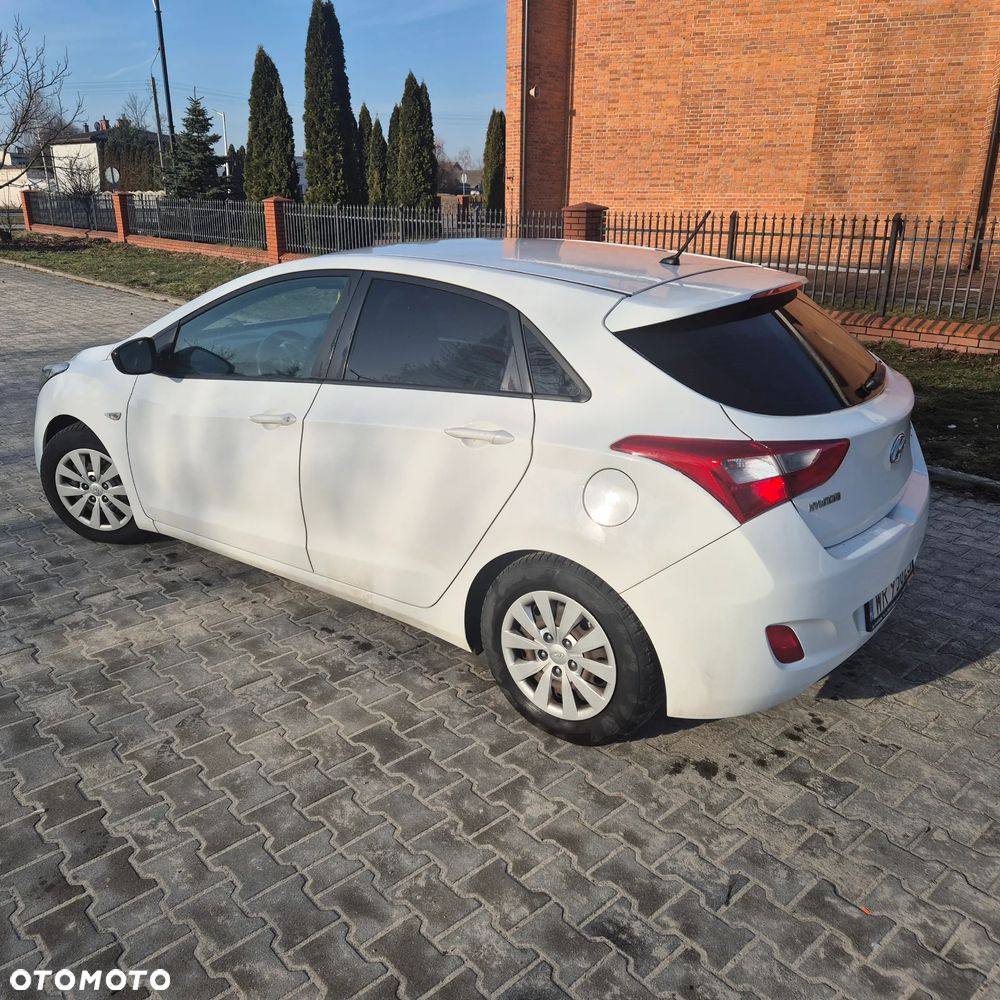 Hyundai i30 1.4 Classic - 7