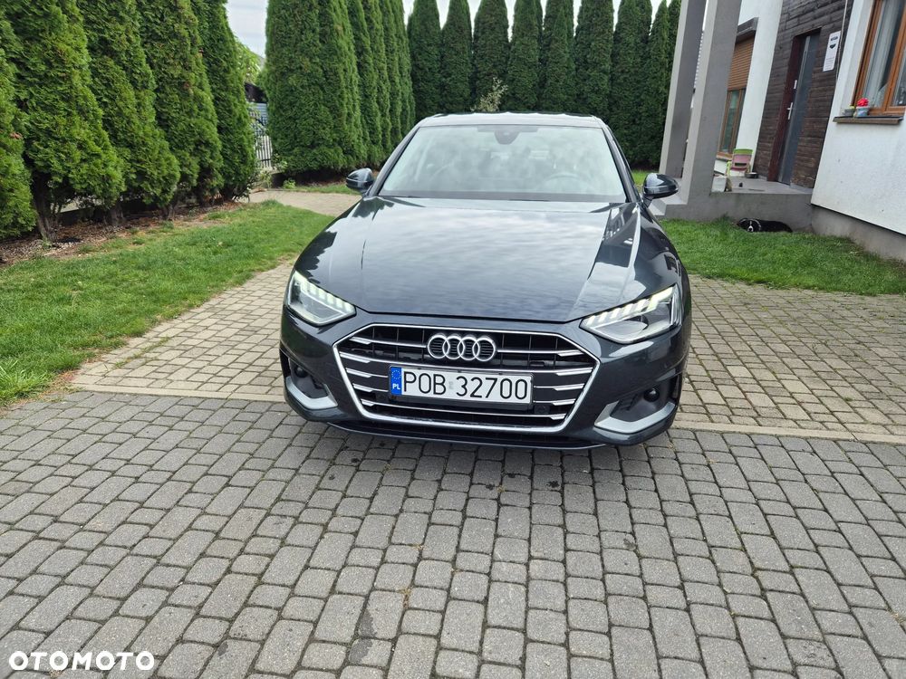 Audi A4 2020 photo 2