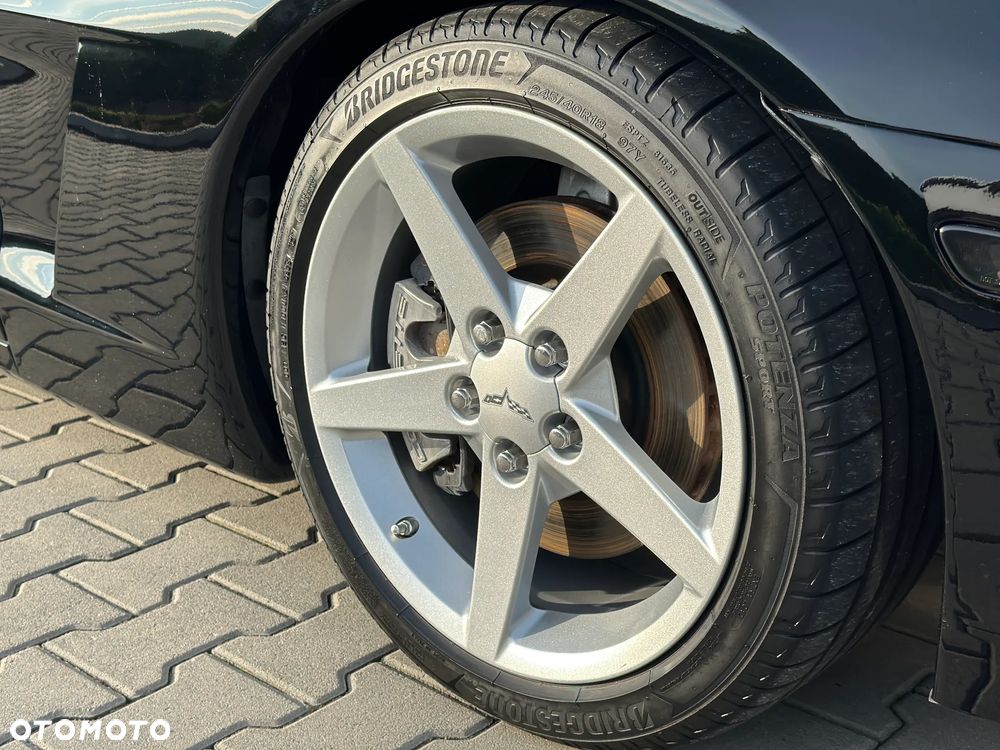 Chevrolet Corvette - 8