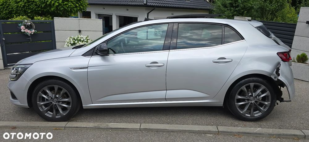 Renault Megane ENERGY dCi 110 EDC BOSE EDITION - 6