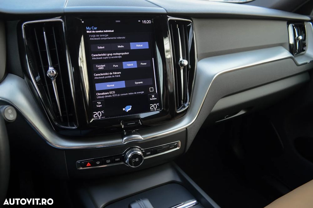 Volvo XC 60 Recharge T8 Twin Engine eAWD Inscription - 22