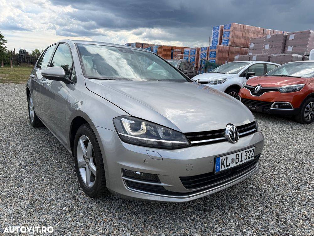 Volkswagen Golf - 9